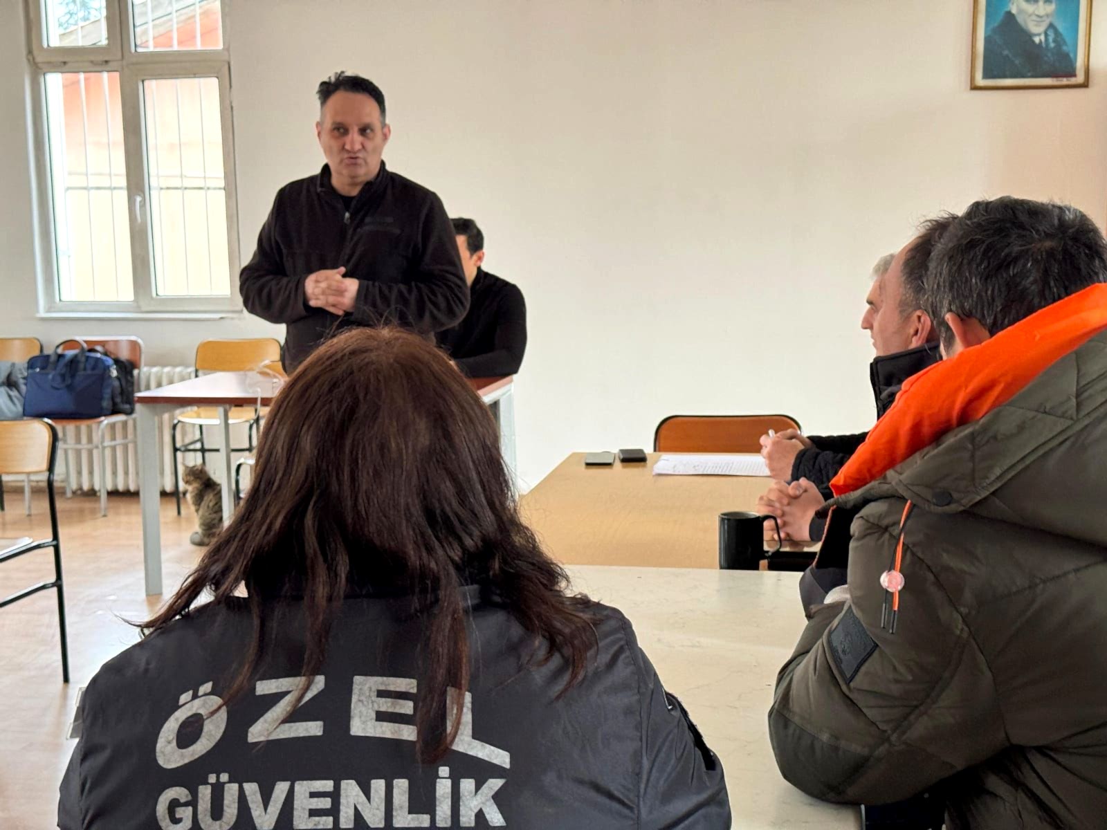 Özel Güvenlik Görevlisi Olmak İçin Hangi Eğitimlerin Alınması Gerekiyor?